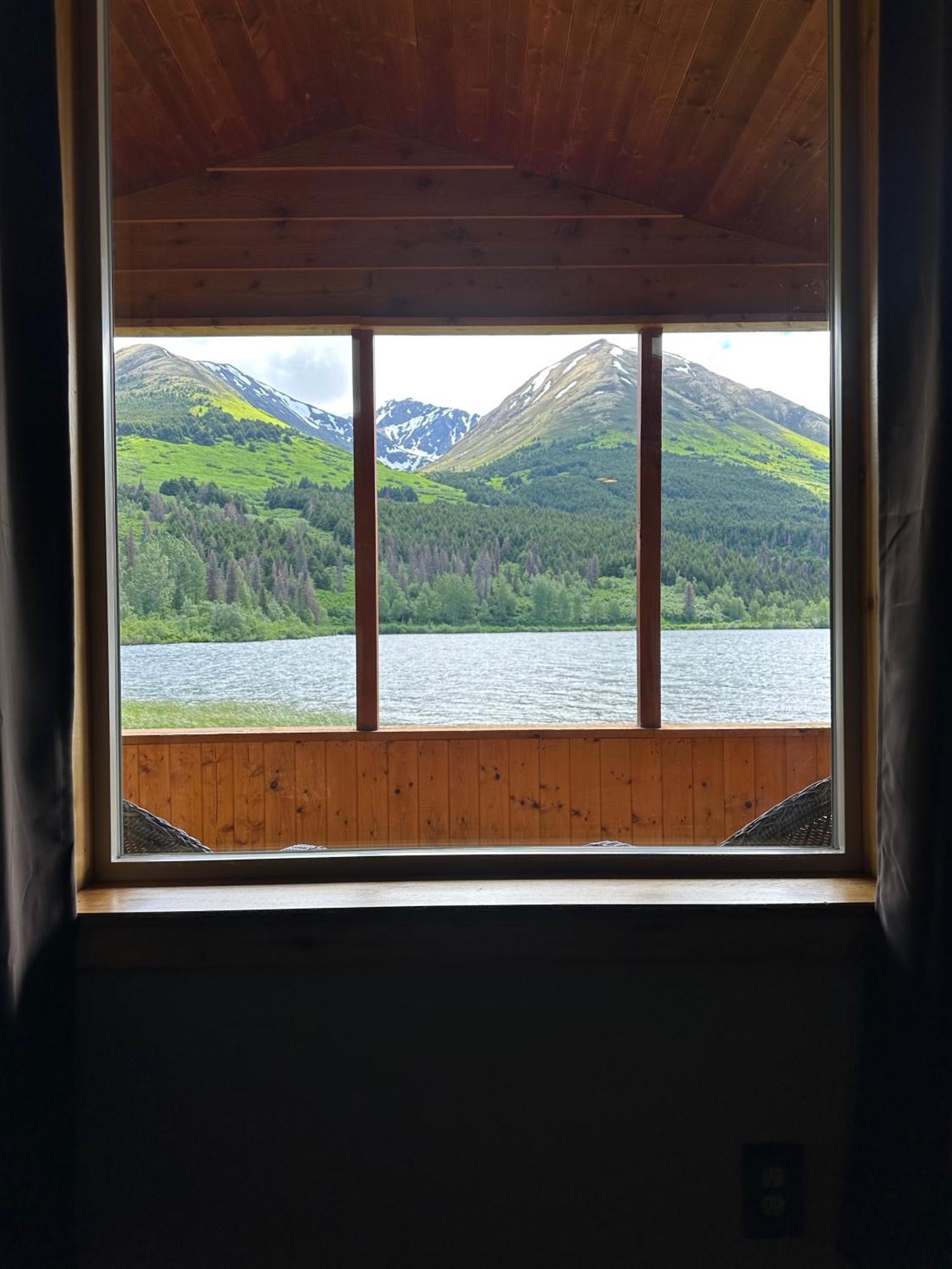 Summit Lake Lodge Exterior foto